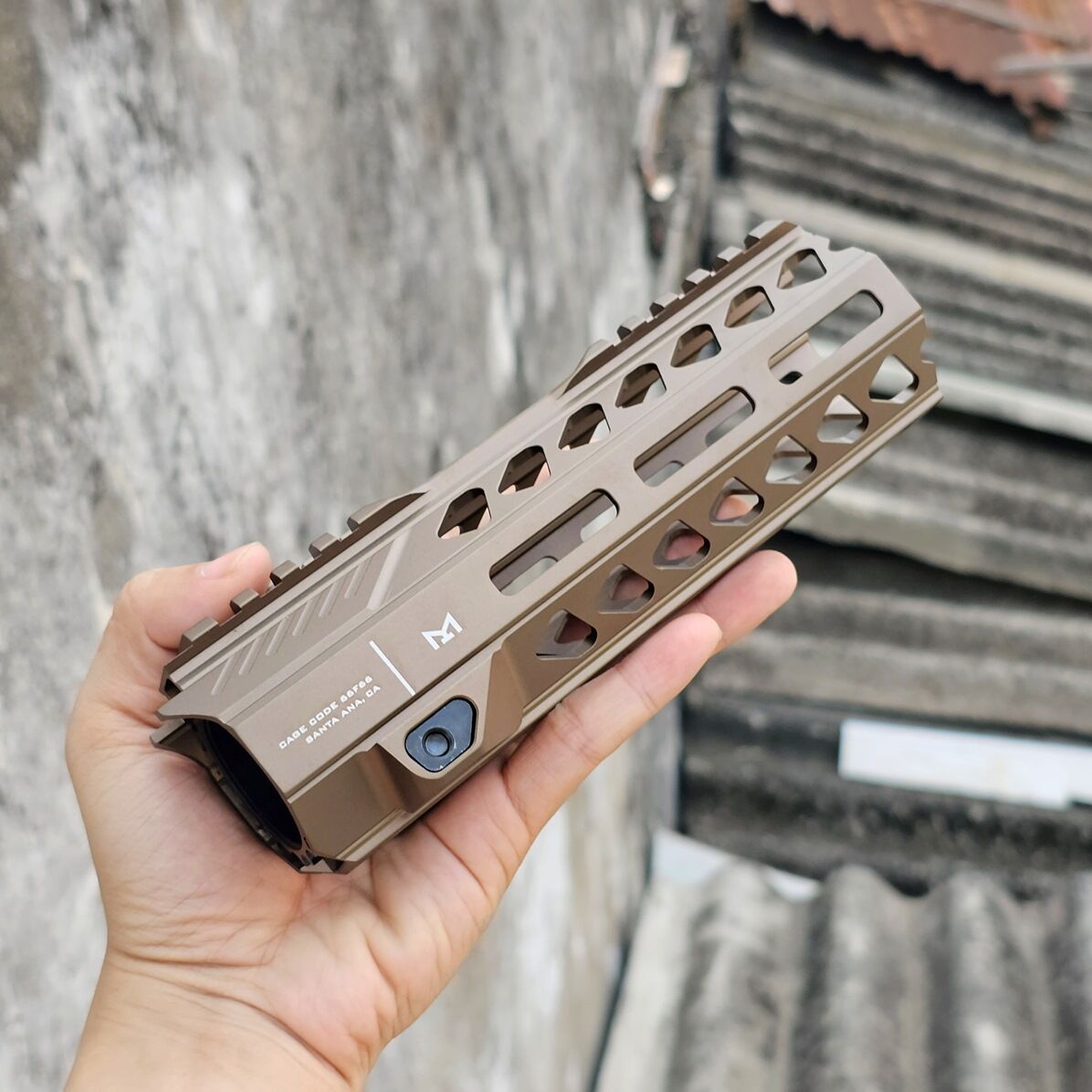 Strike Industries Strike Rail 7″ M-LOK Handguard - Ảnh 4